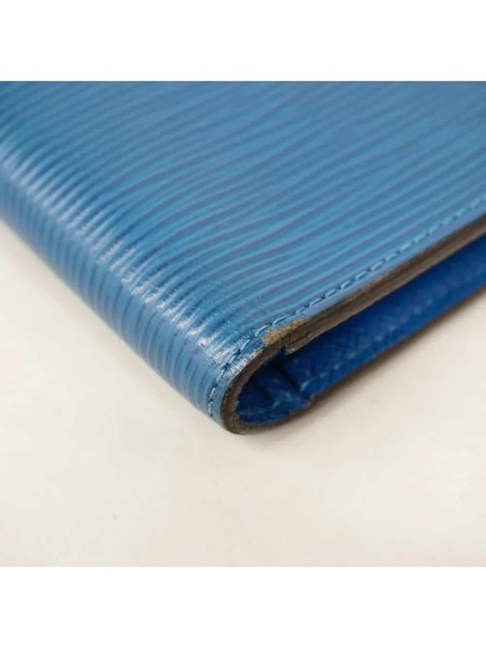 Louis Vuitton Wallet Epi Portefeuille Brazza Blue Celeste